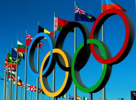 د اولمپيک مسوولین: که کورنا تر ډېره دوام وکړي، اولمپیک سیالۍ لغوه اعلانیږي